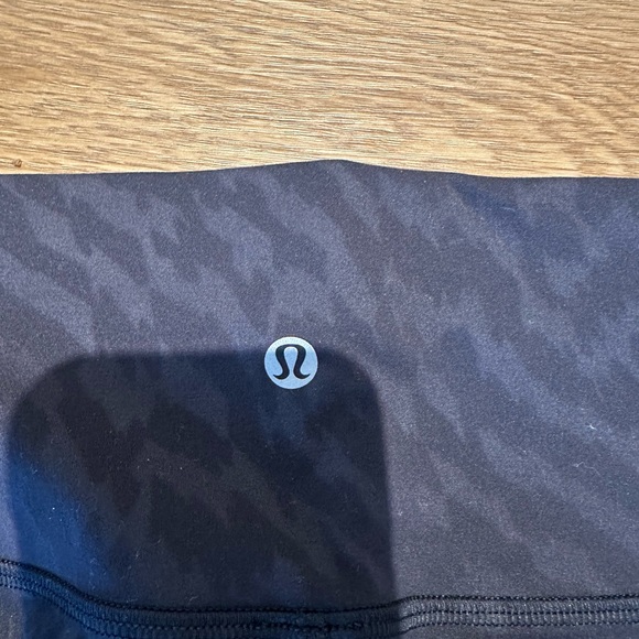 Lululemon Wunder Train 5” Shorts - Picture 3 of 4